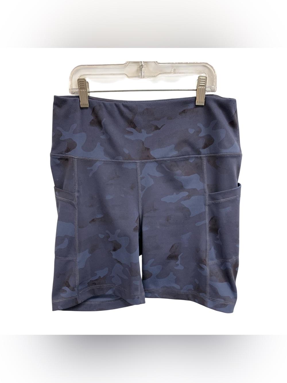 Yogalicious Navy Camo Bike Shorts with Side Pockets Size L